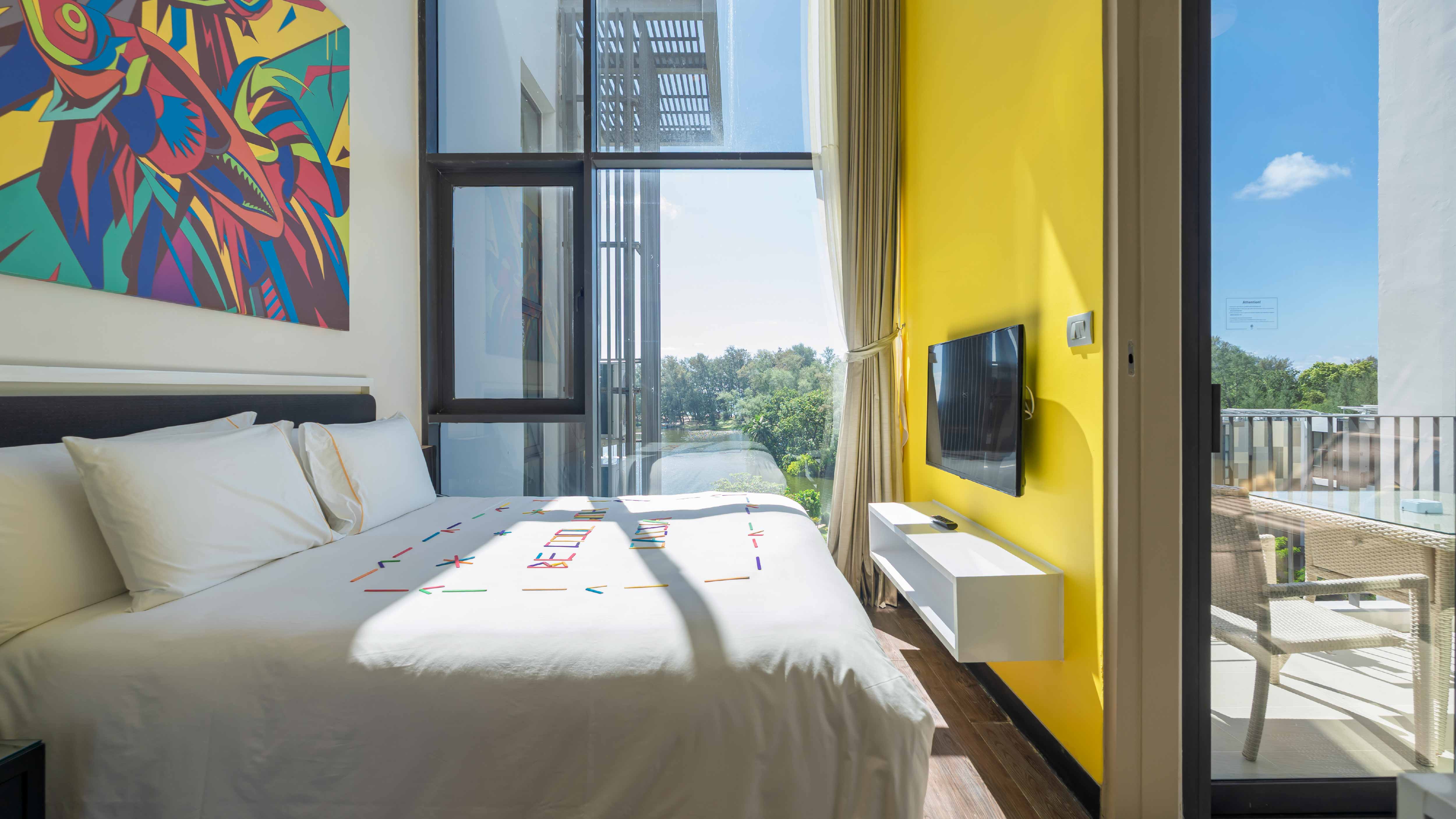 Book your stay minimum 7 days in advance and unlock special deal up to 20% off our best available rate and exclusive perks.